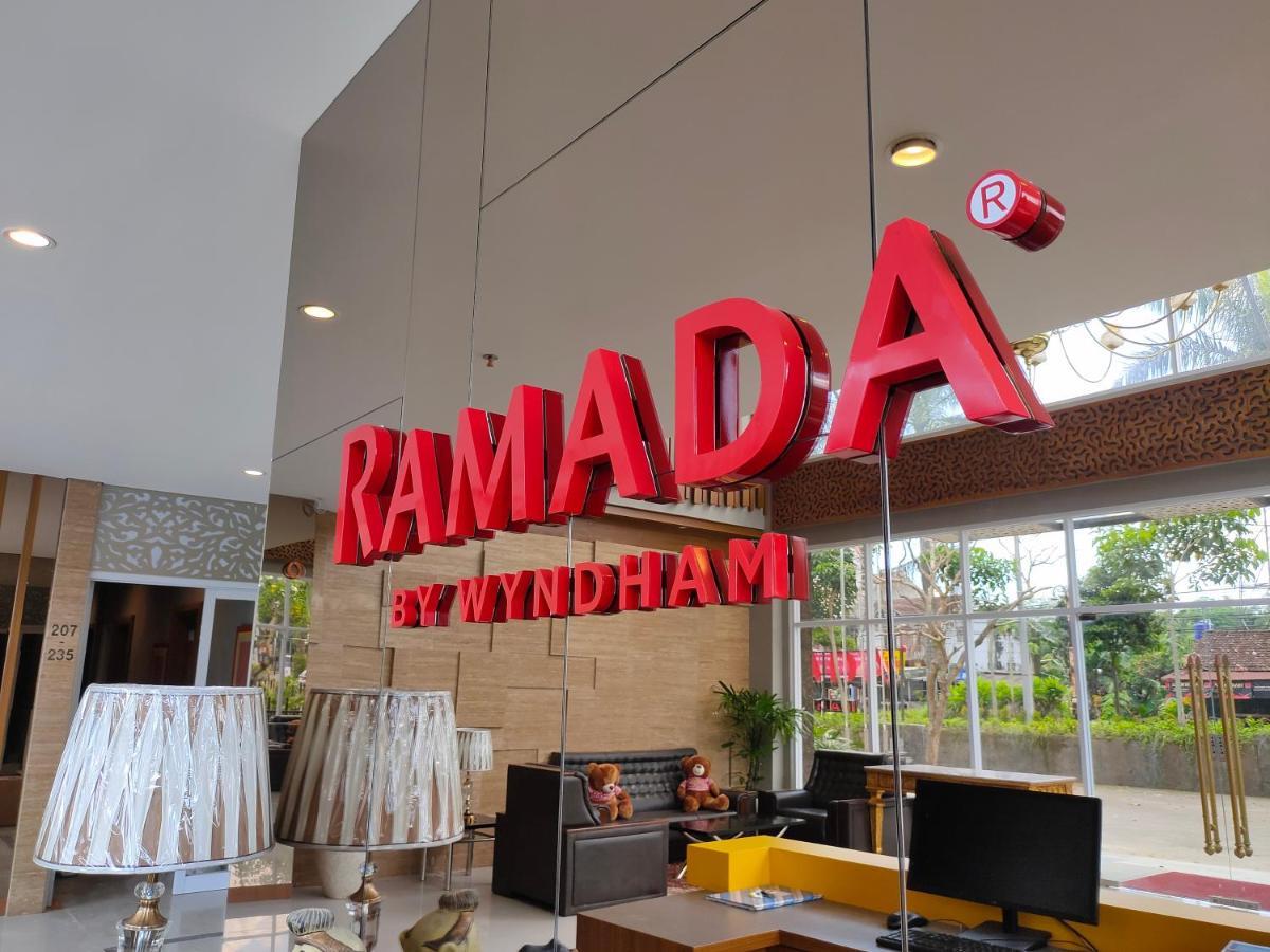 Ramada By Wyndham Yogyakarta 호텔 스레맨 외부 사진